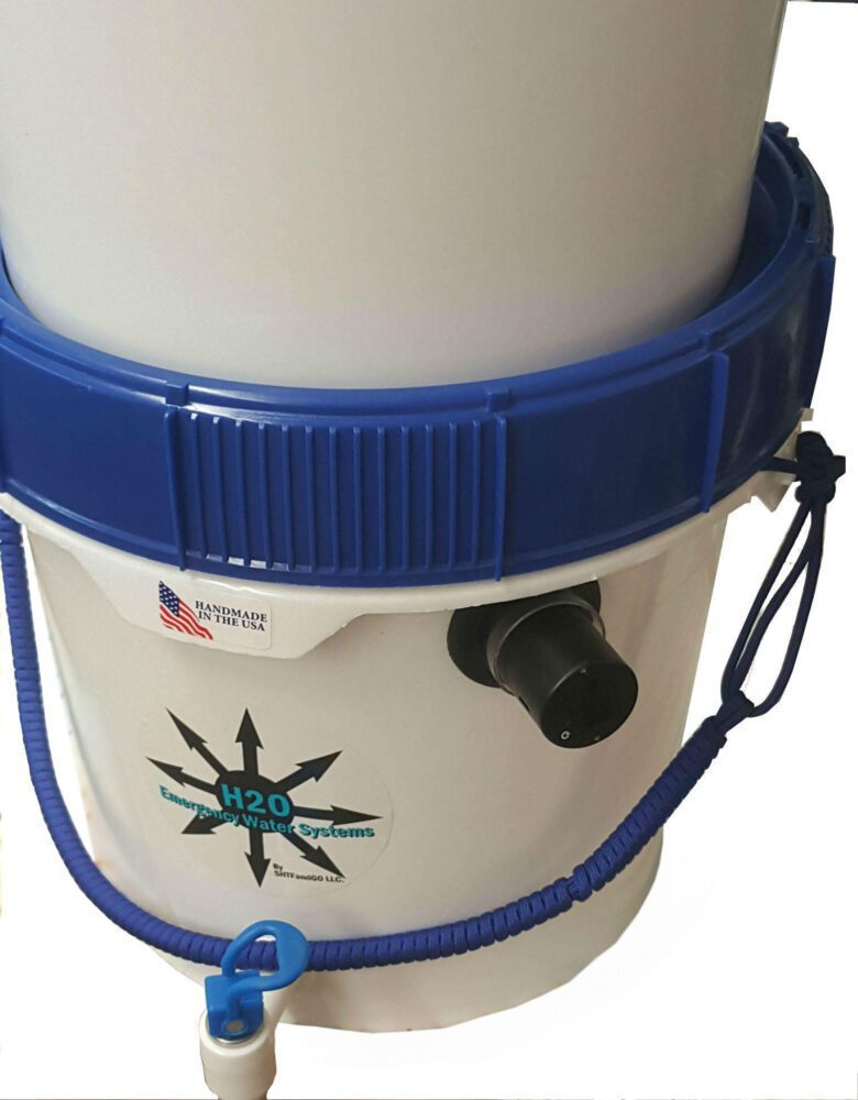 Gravity Well Ultra UVC Water Filter showing UV Lamp