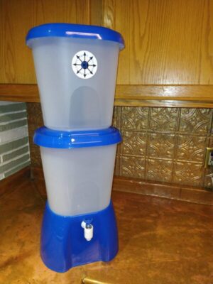 CT counter top water filter system water glass comparison